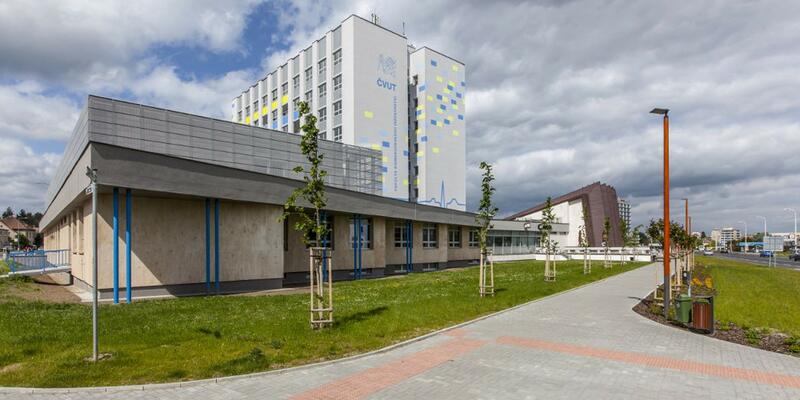 Praktická výuka s GHV Trading na ČVUT: měření, bezpečnost i nemocniční sítě