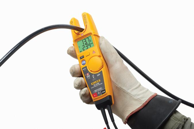 Fluke T6-1000 - Zkoušečka napětí s FieldSense, použití