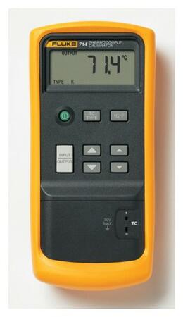 Fluke 714 - Teplotní kalibrátor