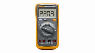 Fluke 15B+ - Digitální multimetr